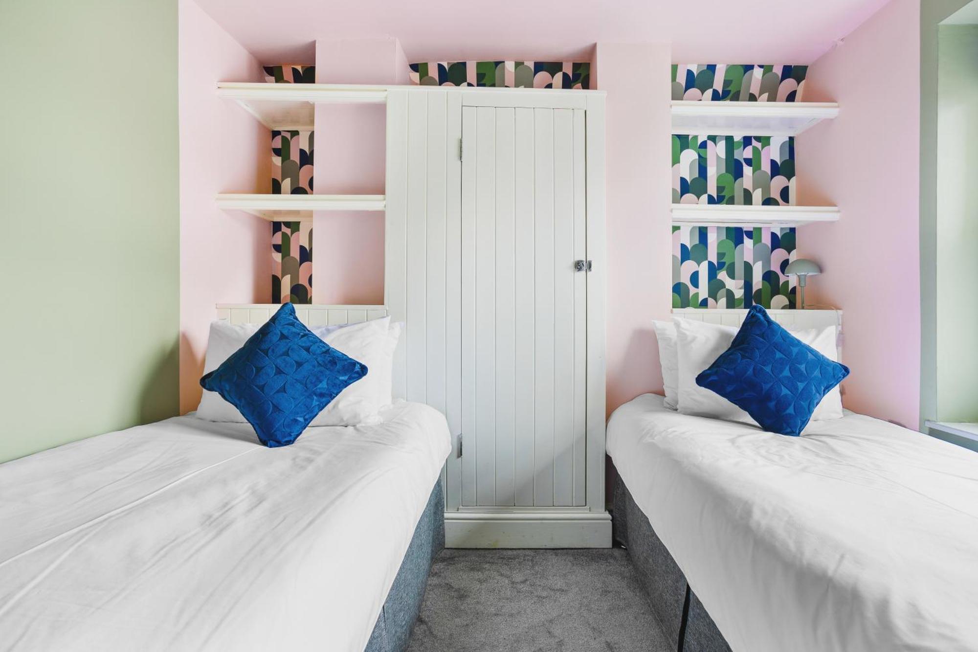 Harbour Court Plymouth - Free Parking - Tucked Away On The Barbican With Courtyard - By Ocean City Retreats Екстериор снимка
